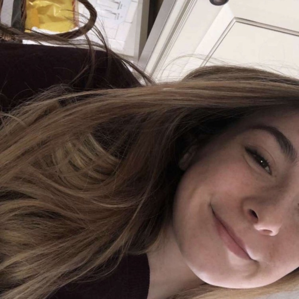 Meet your Posher, Emily